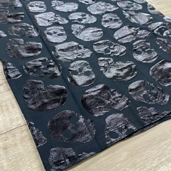 NWT IRON FIST Black Skulls Bodycon Dress Large L Cosplay Goth - Picture 3 of 6